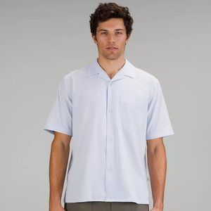 Men / Shirt / Lululemon / Airing Easy Camp Collar Shirt / L